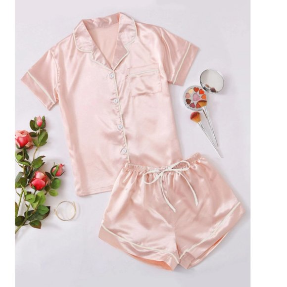 SHEIN Other - SHEIN Contrast Binding Button Front Satin PJ Set Baby Pink Size S NWT
